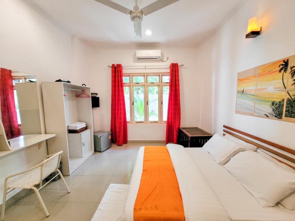 Alesara Guest House Thoddoo Exterior foto