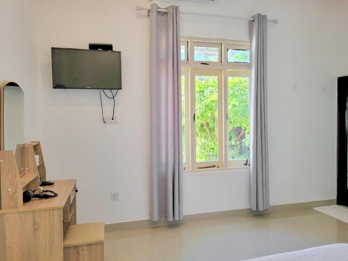 Alesara Guest House Thoddoo Exterior foto