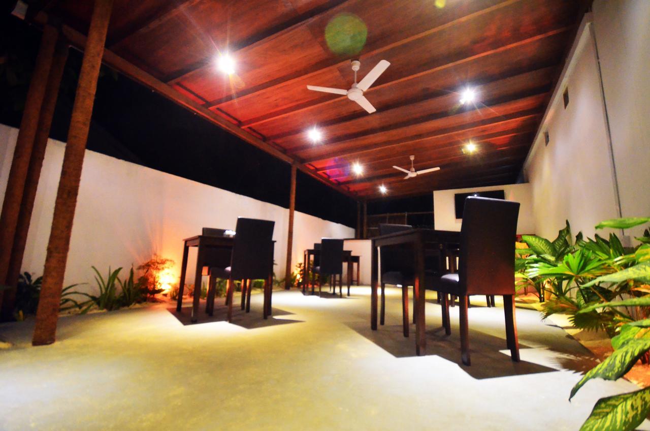 Alesara Guest House Thoddoo Exterior foto