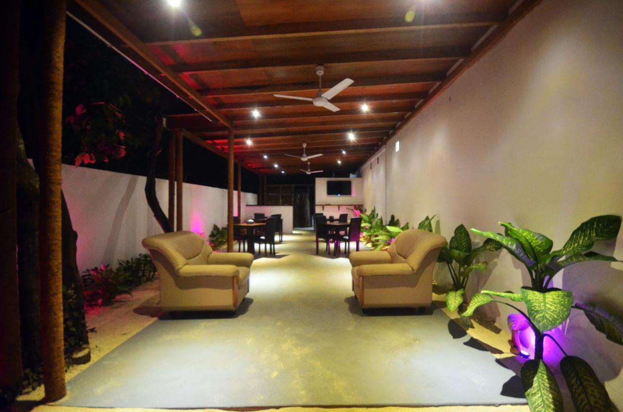 Alesara Guest House Thoddoo Exterior foto